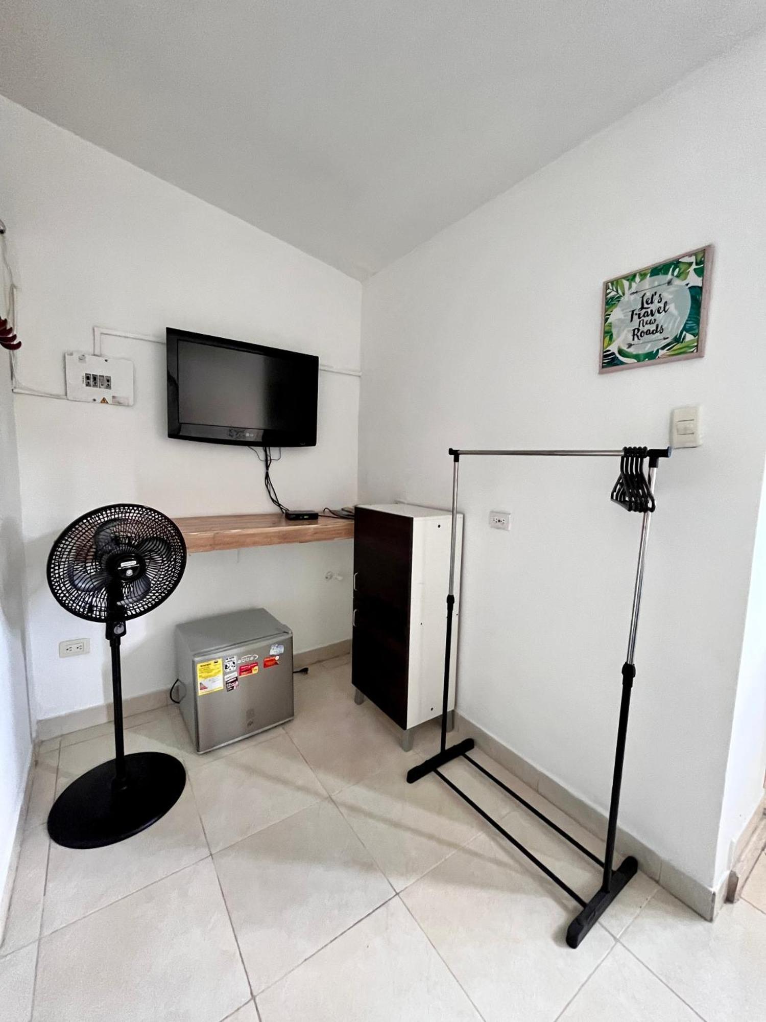 Acogedor Apartaestudio En El Centro De 佩雷拉 外观 照片