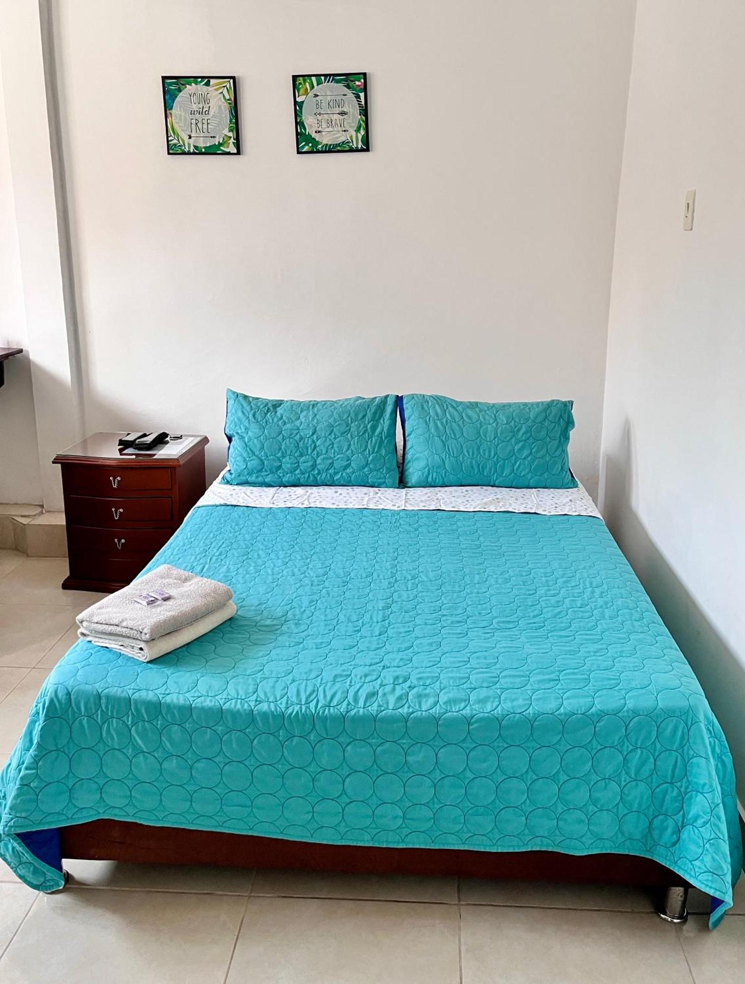 Acogedor Apartaestudio En El Centro De 佩雷拉 外观 照片